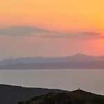 The Pool Garden House With A Fantastic Sea And Sunset View *